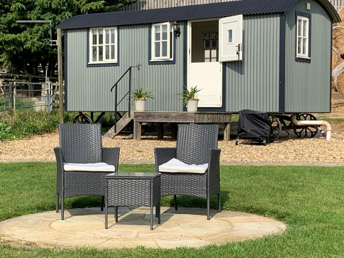 فيلا Weatherhead Farm Shepherds Hut باكنغهام المظهر الخارجي الصورة