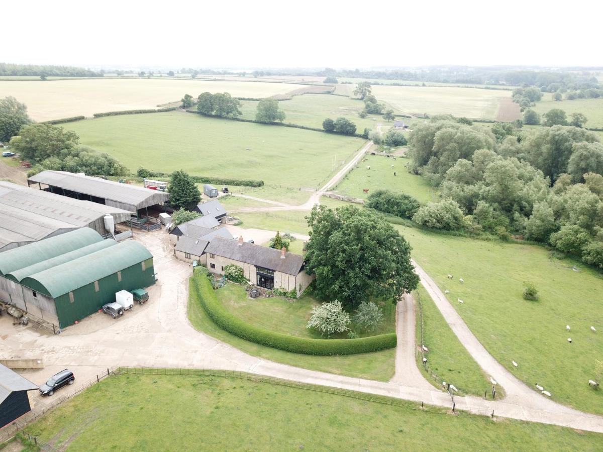 فيلا Weatherhead Farm Shepherds Hut باكنغهام المظهر الخارجي الصورة