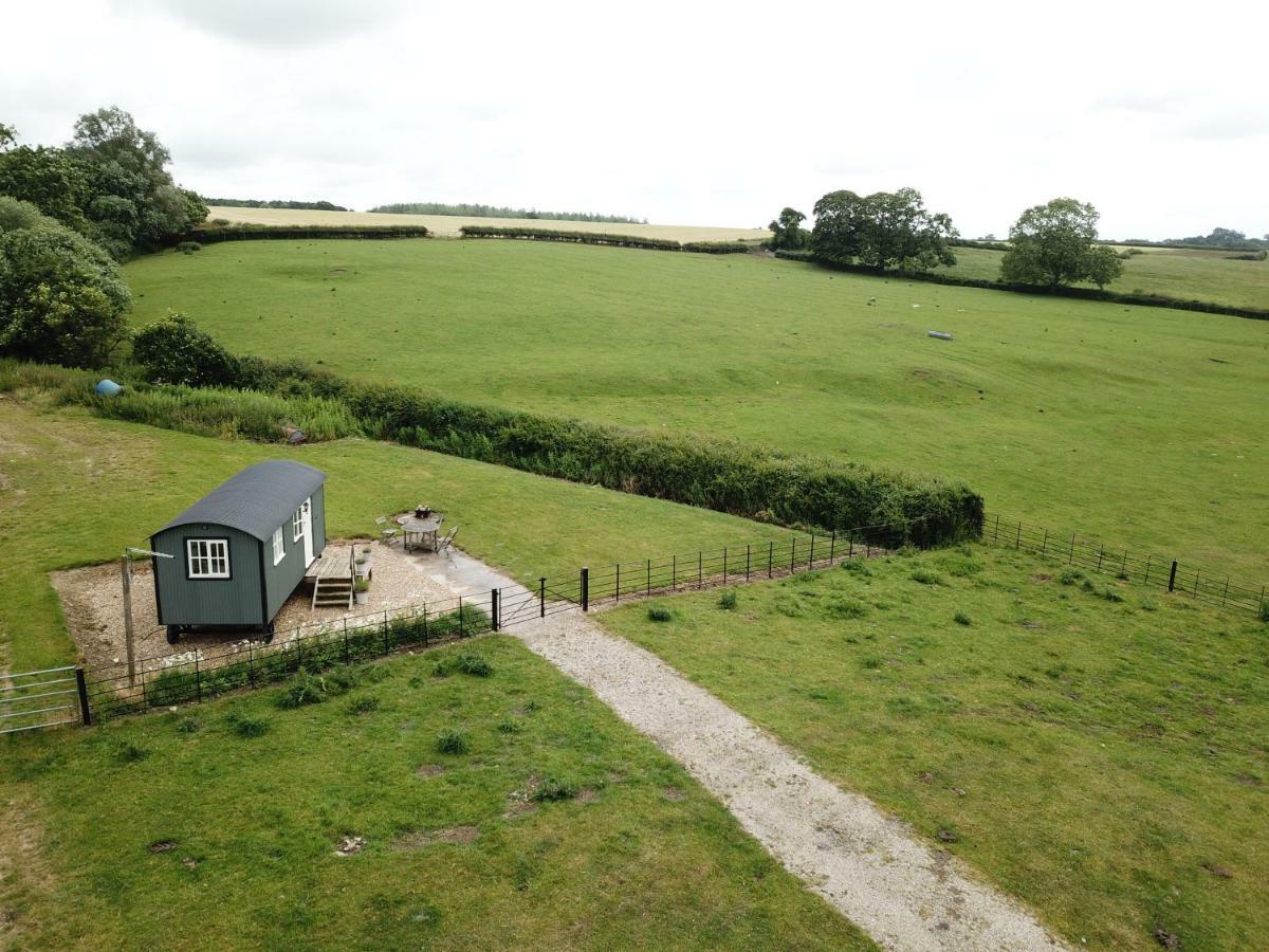 فيلا Weatherhead Farm Shepherds Hut باكنغهام المظهر الخارجي الصورة
